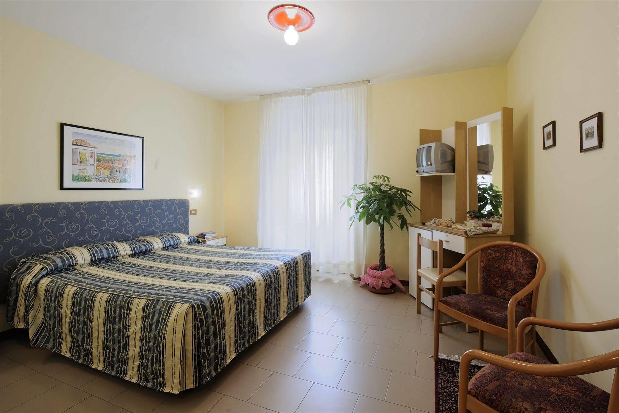 Hotel Bertusi Porretta Terme Dış mekan fotoğraf
