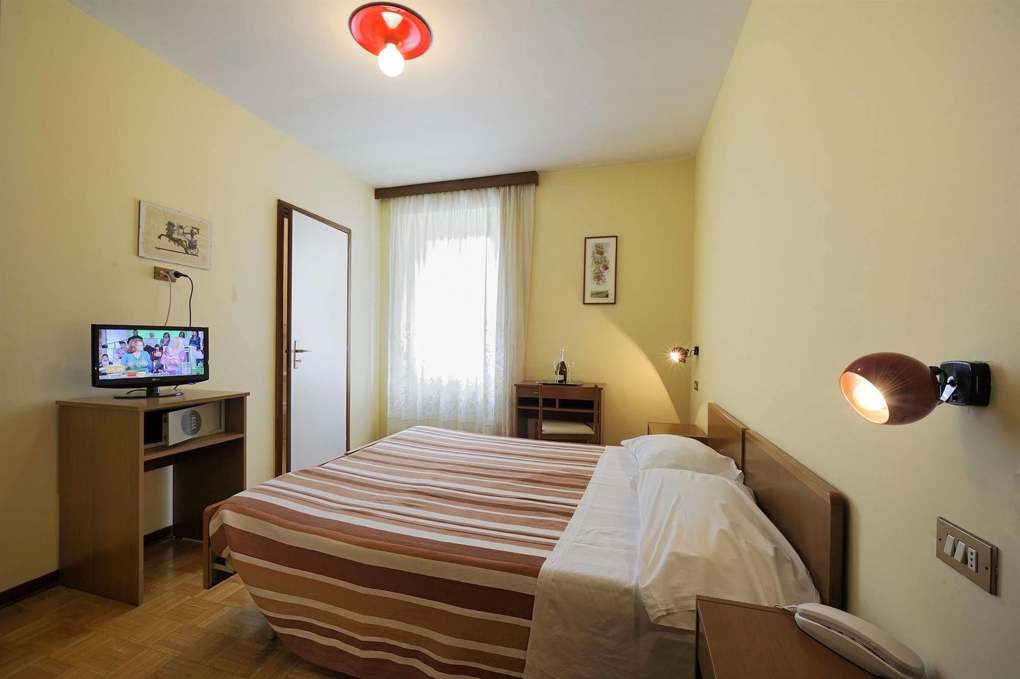 Hotel Bertusi Porretta Terme Dış mekan fotoğraf