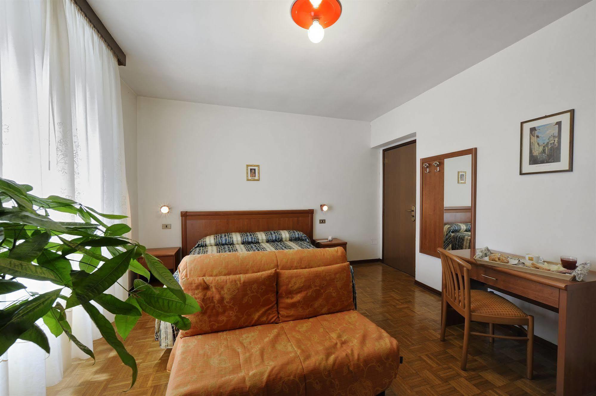 Hotel Bertusi Porretta Terme Dış mekan fotoğraf